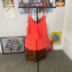 Fun summer-y crop top 🧡🌞